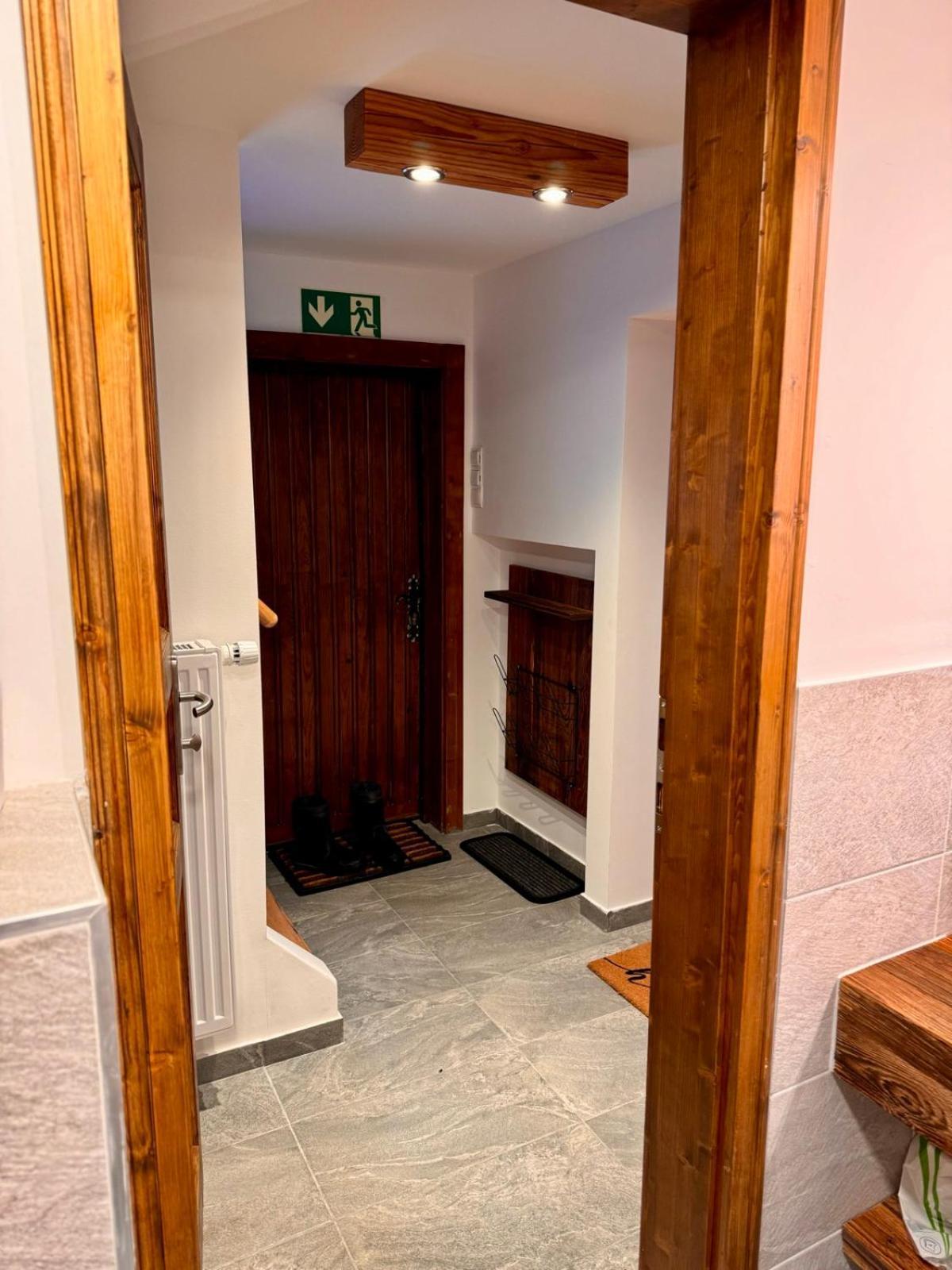 Das Alplresort "Almfrequenz" Krieglach Kamer foto