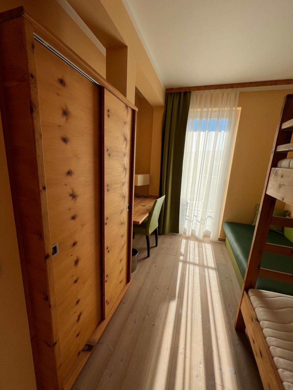 Das Alplresort "Almfrequenz" Krieglach Kamer foto